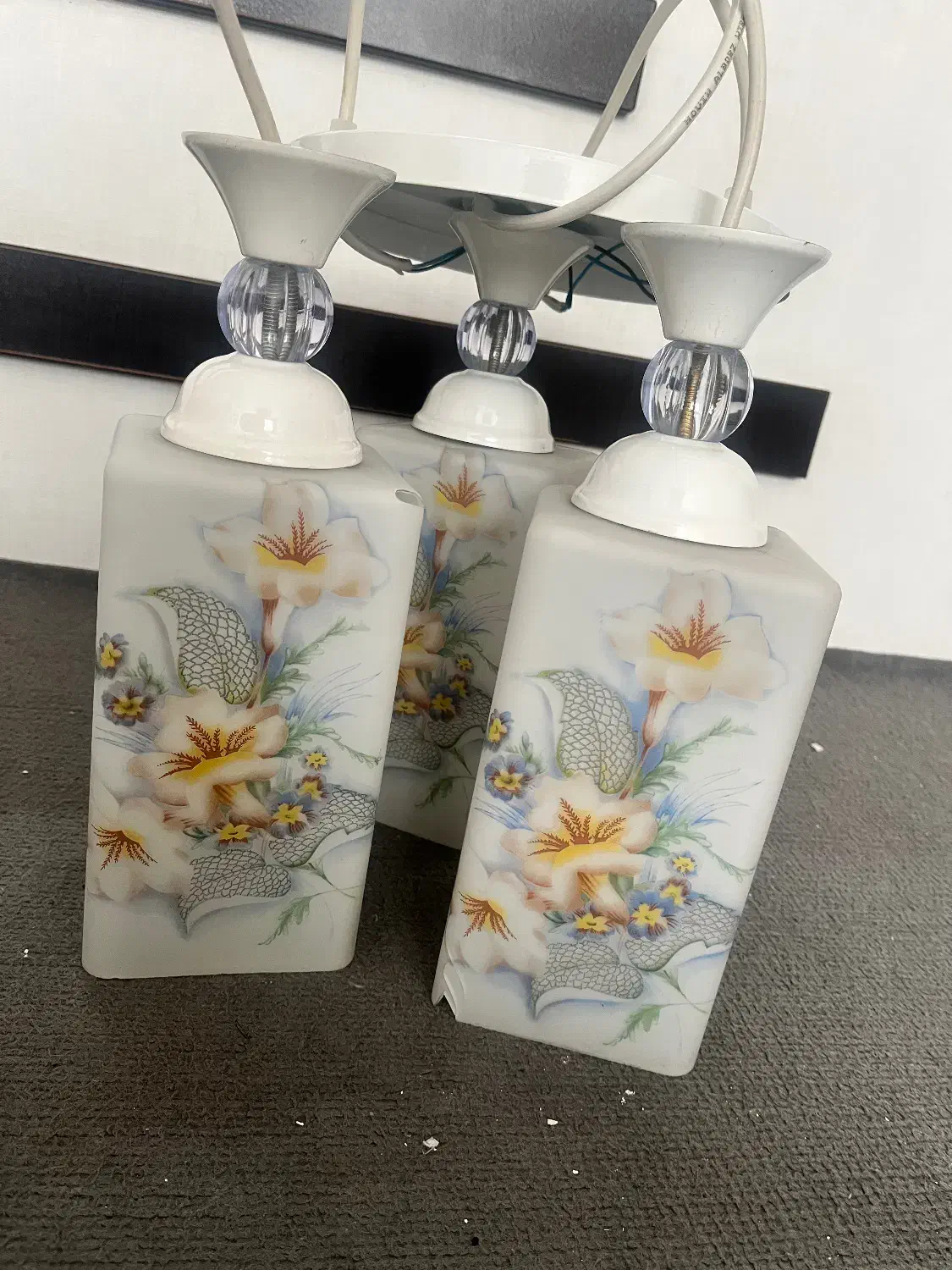 لوستر|لوستر و چراغ آویز|قم, پردیسان|دیوار