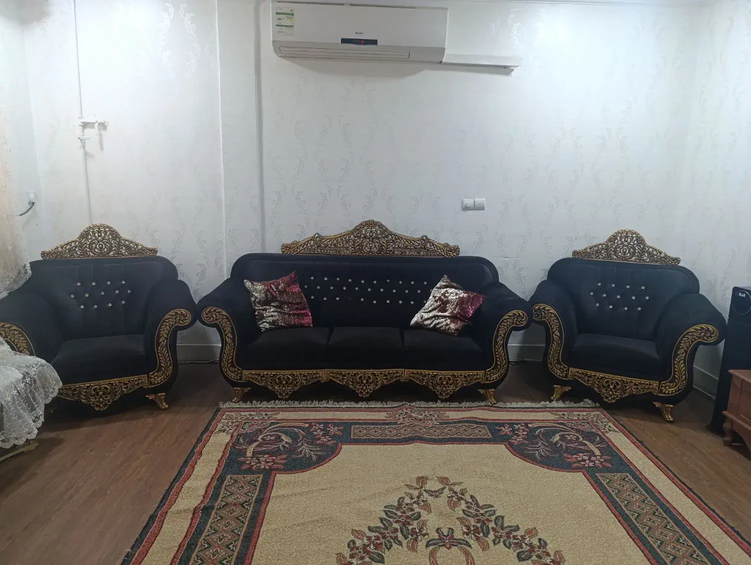مبل8نفره|مبلمان خانگی و میز عسلی|اهواز, گلستان|دیوار