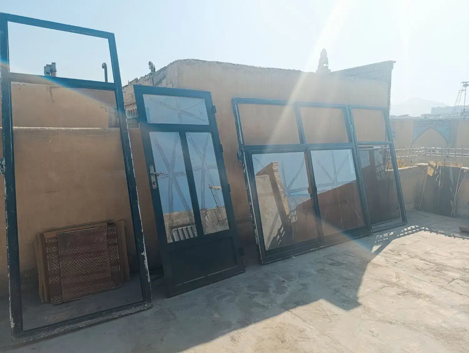 درب و پنجره آلومینیومی با شیشه|مصالح و تجهیزات ساختمان|فولادشهر, C4|دیوار