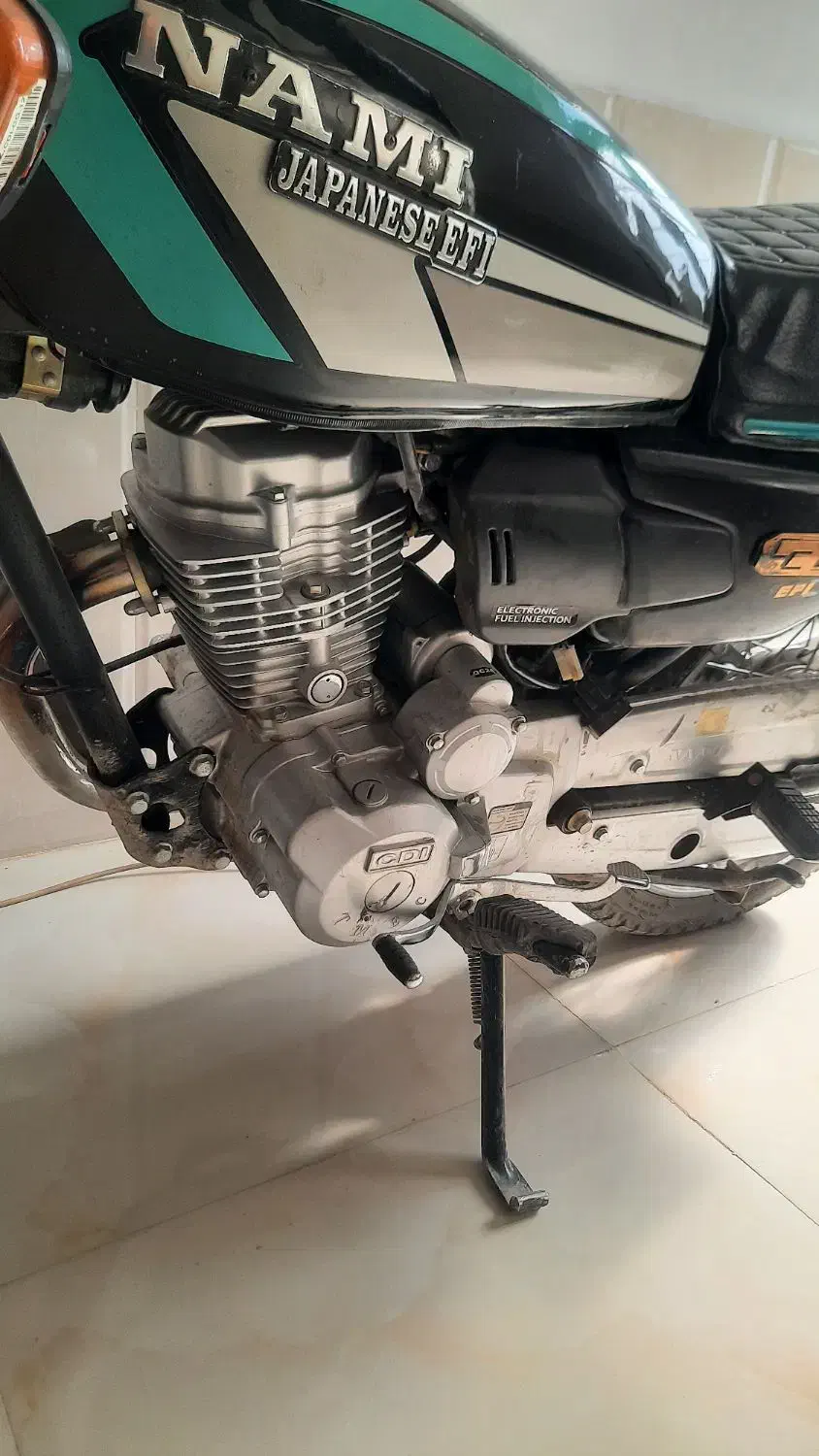 موتور استارتی نامی ۱۲۵ مدل۴۰۰|موتورسیکلت|فیروزآباد (فارس), |دیوار