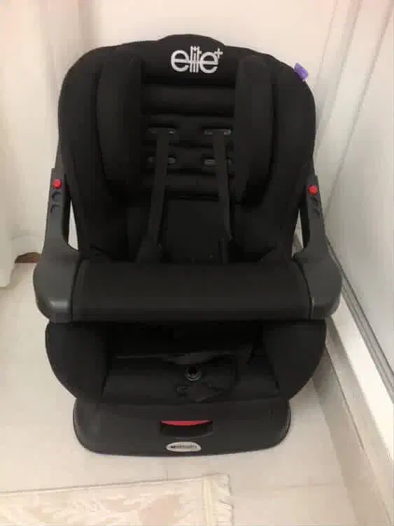 صندلی ماشین کودک|تخت و صندلی بچه|اسلامشهر, شهرک قائمیه|دیوار