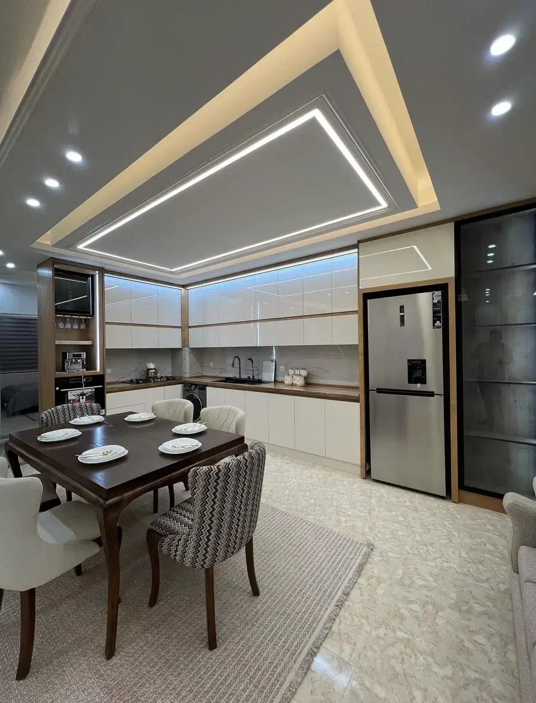 اجاره کوتاه مدت اپارتمان طبقه اول لوکس ارژانتین|اجارهٔ کوتاهمدت آپارتمان و سوئیت|تهران, آرژانتین|دیوار