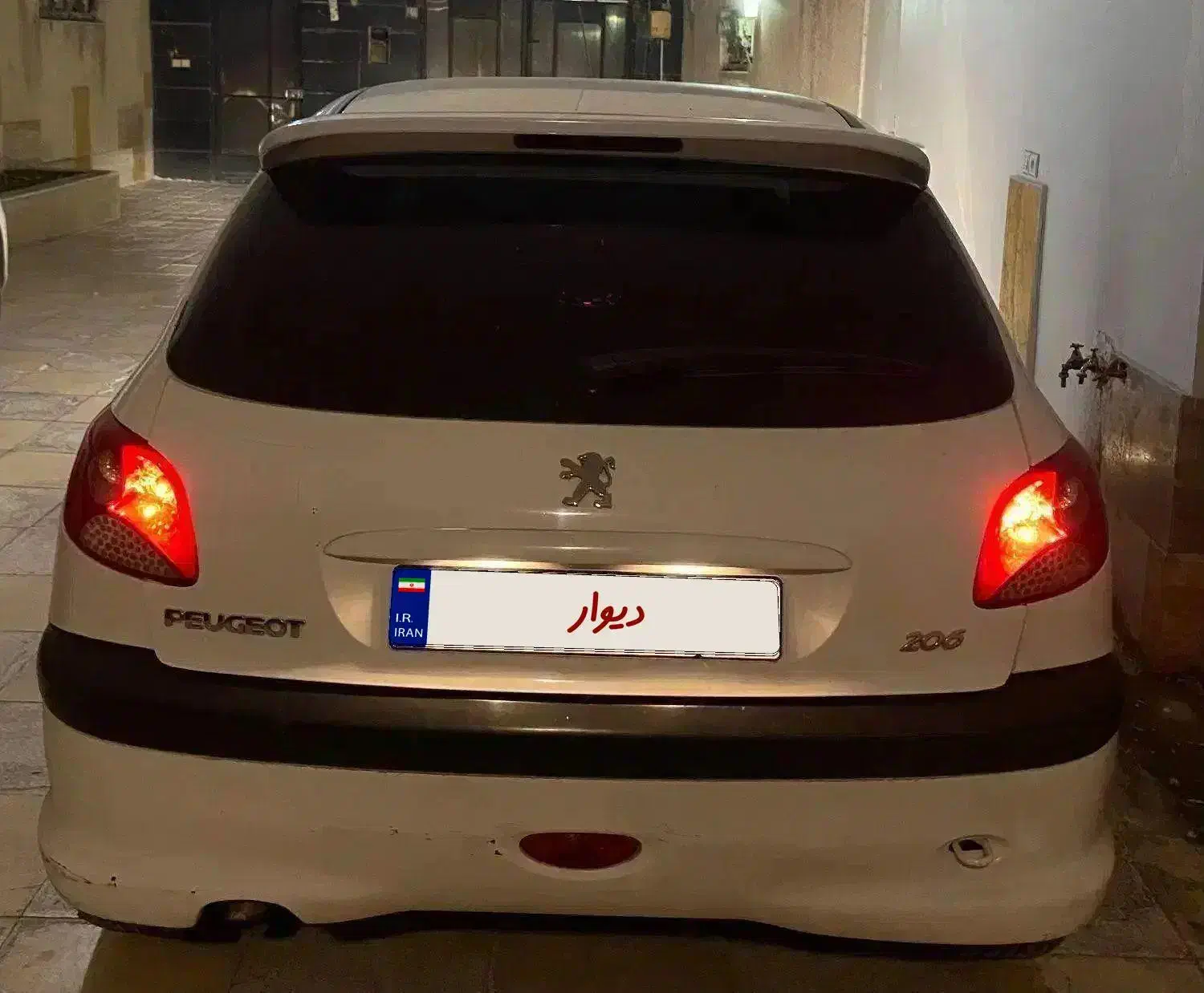 ۲۰۶ تیپ دو کم کار|خودرو سواری و وانت|مشهد, سعد آباد|دیوار