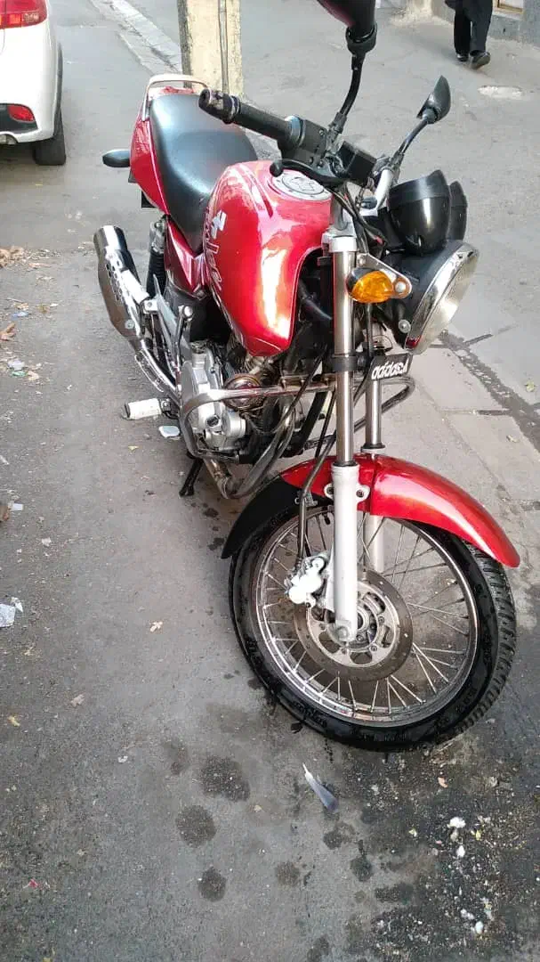 پالس پره ای ۱۸۰مدل ۸۷|موتورسیکلت|تهران, شهرک ولیعصر جنوبی|دیوار