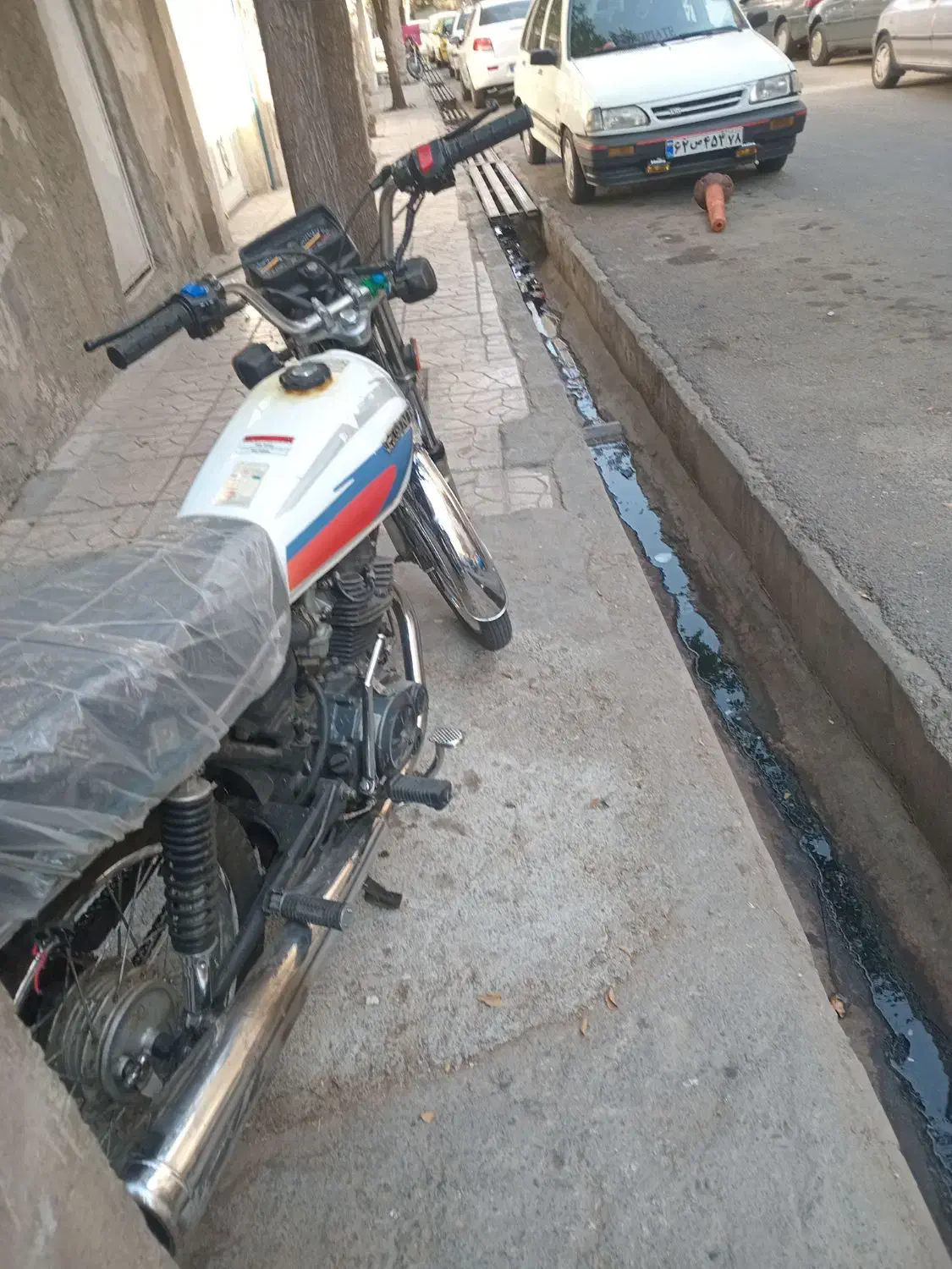 موتور لیفان مدل ۹۵ معاوضه با موتور|موتورسیکلت|تهران, خاک سفید|دیوار