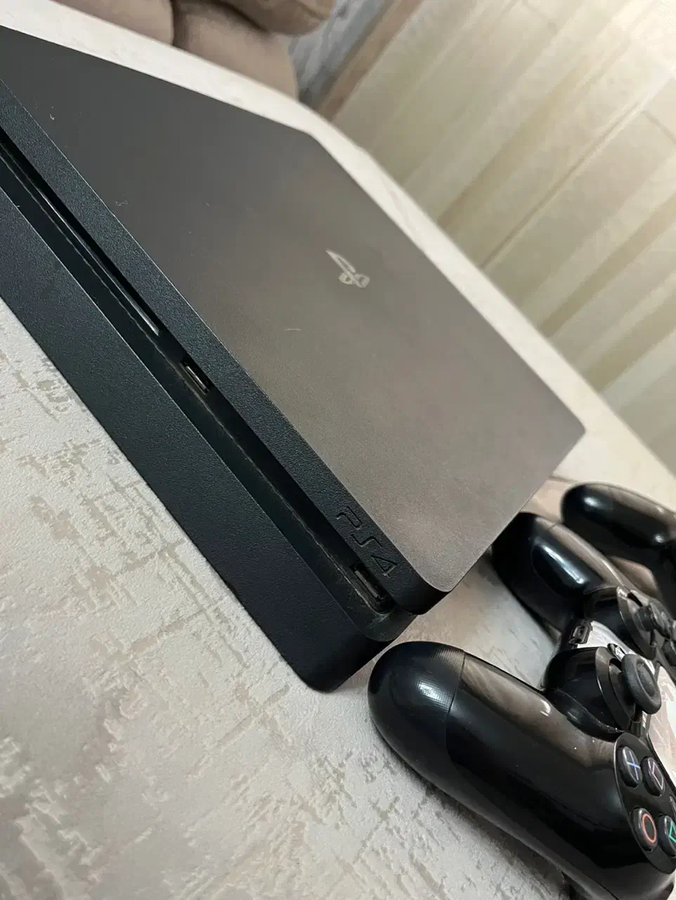 Ps 4  اسلیم یک ترا|کنسول، بازی ویدئویی و آنلاین|تهران, بوستان چیتگر|دیوار