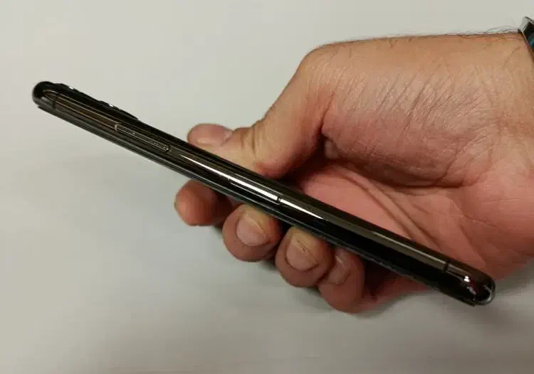 گوشی Iphone 11 pro 64GB|موبایل|کرج, ساماندهی|دیوار