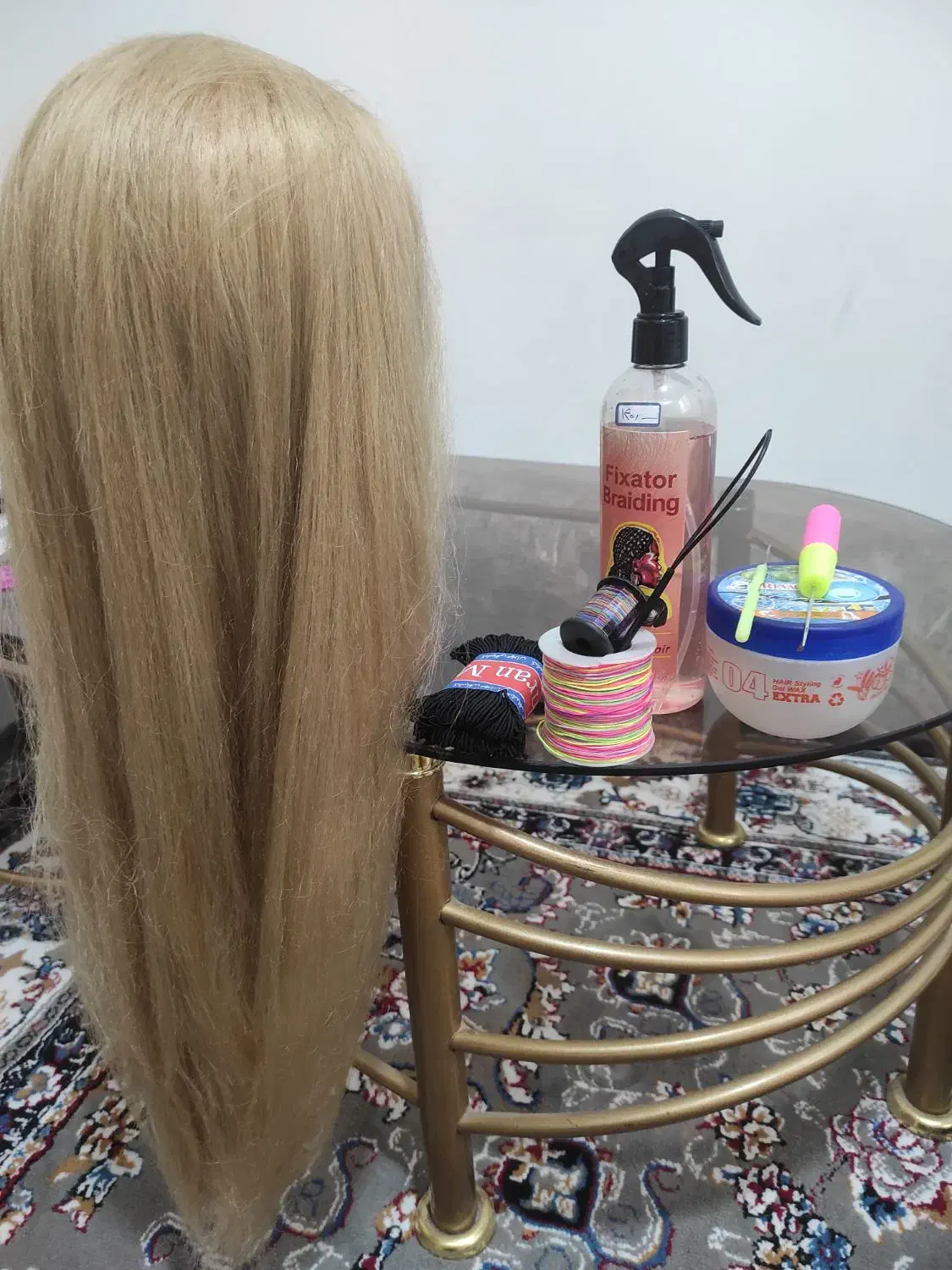 کله مانکن وسایل بافت مو|آرایشگاه و سالن‌های زیبایی|صدرا-فارس, فاز ۱|دیوار