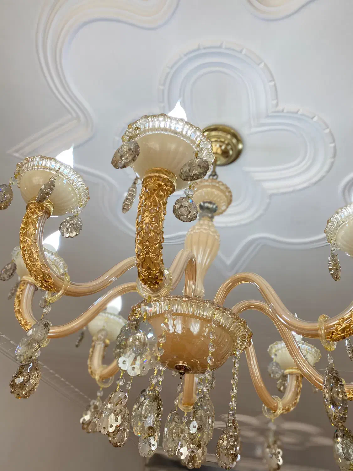 لوستر ۸شاخه کریستالی|لوستر و چراغ آویز|تبریز, |دیوار