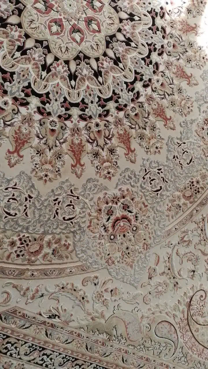 فرش گل برجسته دستبافت گونه قیطران|فرش|هشتگرد, فاز ۳ مهستان|دیوار