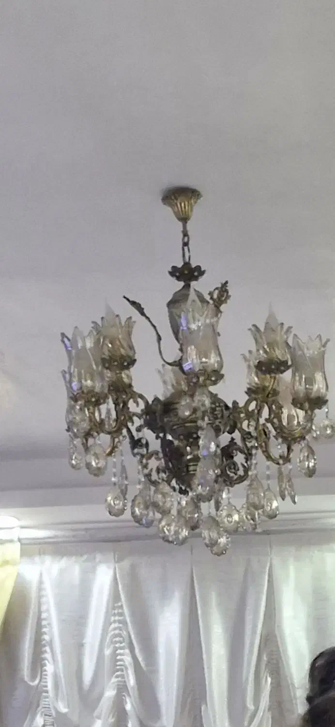 لوستر برنجی|لوستر و چراغ آویز|رشت, چمارسرا|دیوار