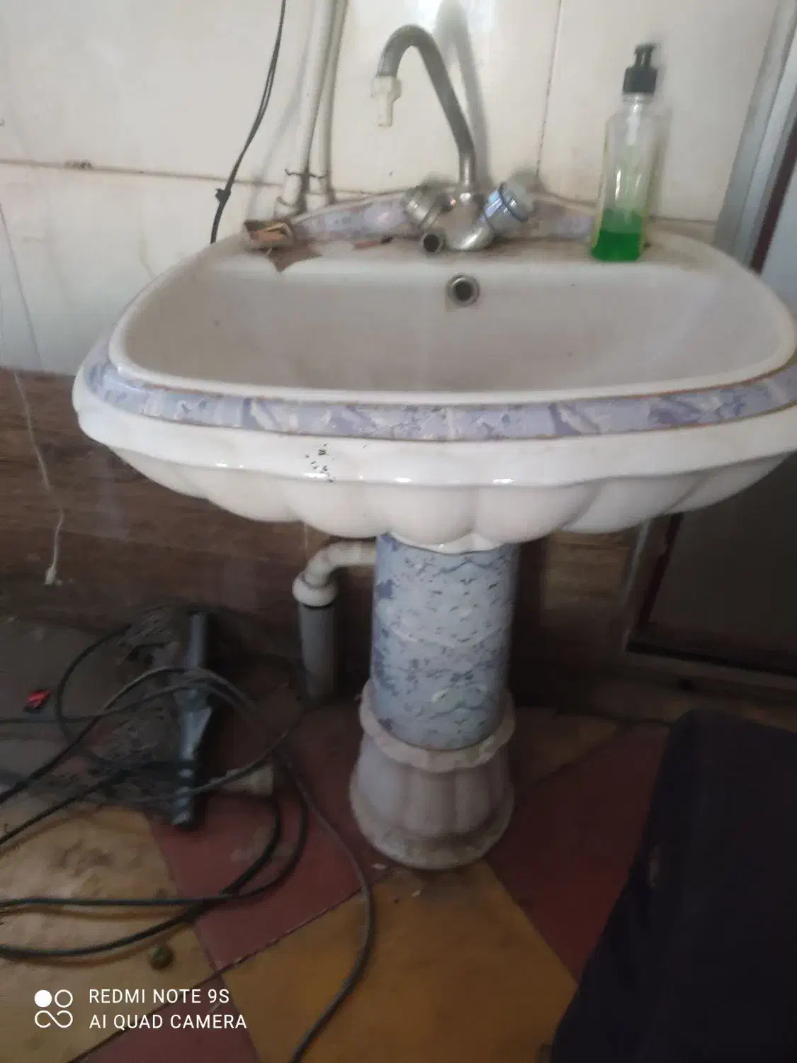 دستشور اب|لوازم سرویس بهداشتی|نیشابور, گنبد سبز|دیوار