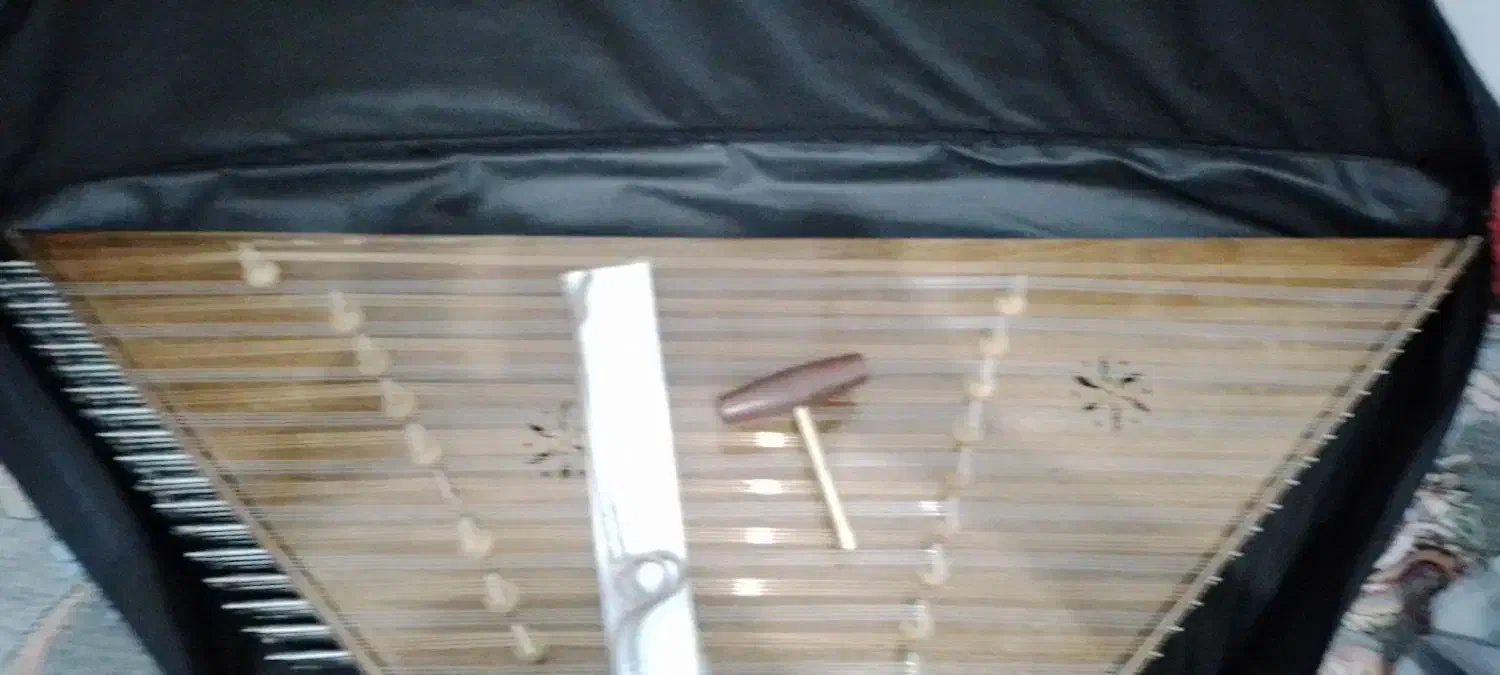 سنتور|سازهای سنتی|بومهن, |دیوار