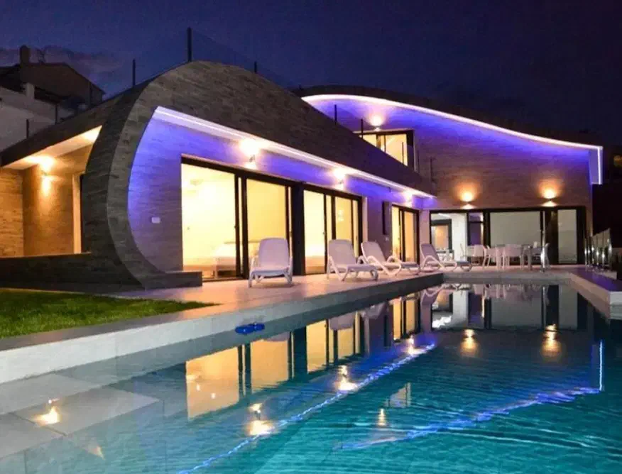 اجاره ویلایی در سی یک|اجارهٔ آپارتمان|فولادشهر, C1|دیوار