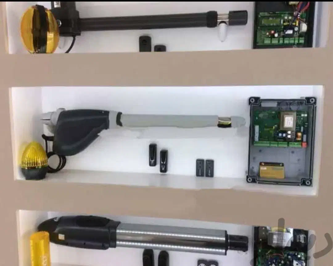 درب اتوماتیک پارکینگی جک برقی درب ریموتی تعمیرات|خدمات پیشه و مهارت|کرج, گلشهر|دیوار