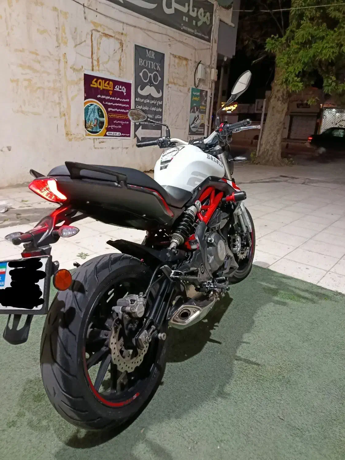 بنلی 300 مدل 1401|موتورسیکلت|گنبد کاووس, |دیوار
