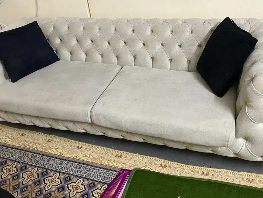 مبل چستر تمام چوب رویه مخمل|مبلمان خانگی و میز عسلی|دامغان, |دیوار