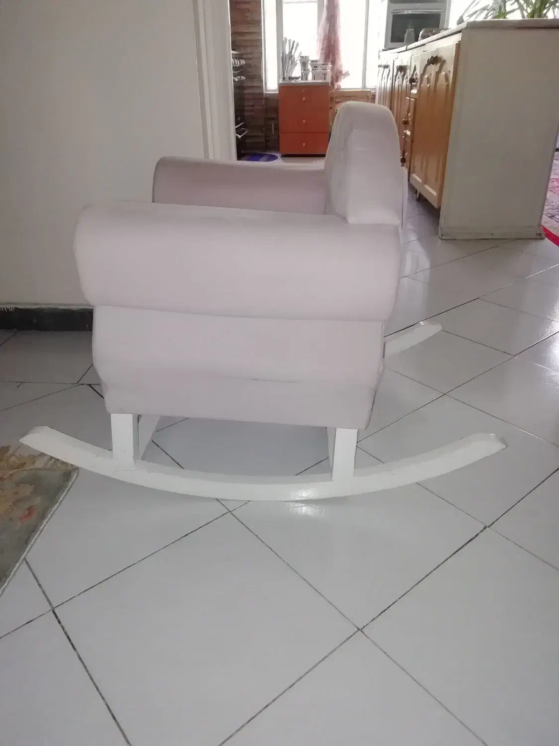 صندلی راک کودک مدل چستر|تخت و صندلی بچه|تهران, مینیسیتی (شهرک نفت)|دیوار