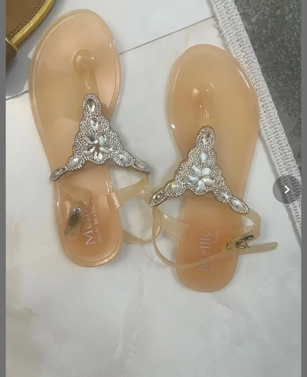 دمپایی رو فرشی دو‌جفت متفاوت|کیف، کفش، کمربند|تهران, شهرک مخابرات|دیوار