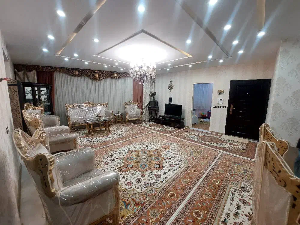 آپارتمان ۱۱۱متری ۳خواب سند دار ولیعصر بعثت|فروش آپارتمان|هشتگرد, شهرک ولیعصر (مصلی)|دیوار