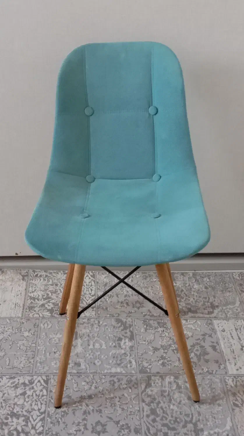 ۶ عدد صندلی فایبرگلاس با پارچه مازراتی|میز و صندلی غذاخوری|قرچک, میرزائی جنوبی|دیوار