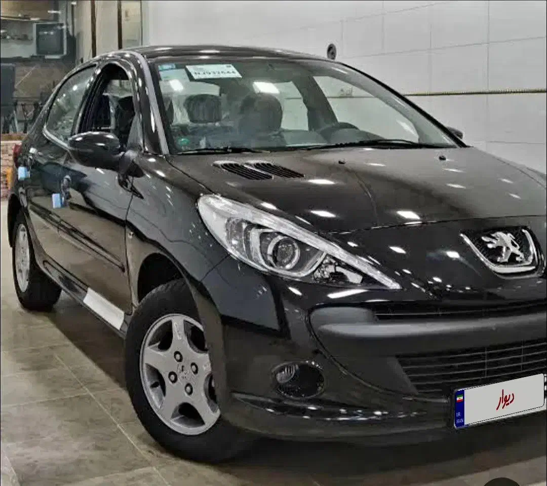 پژو ۲۰۷ سقف پانامرا مشکی|خودرو سواری و وانت|اراک, |دیوار