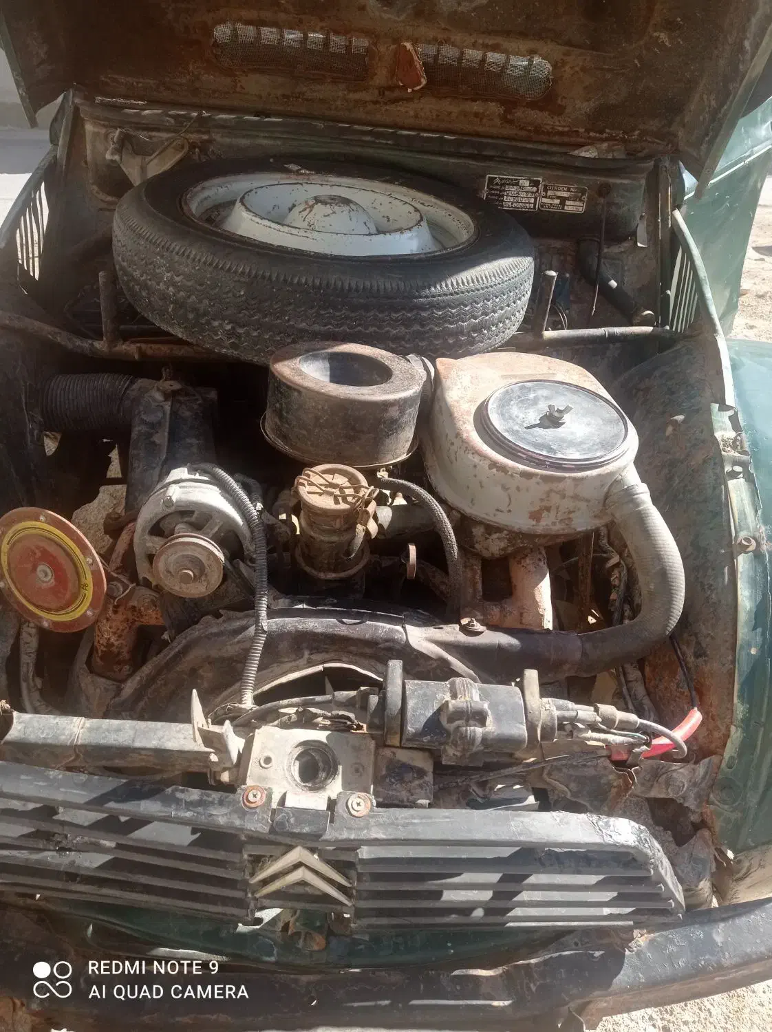 ژیان کلاسیک|خودرو کلاسیک|اصفهان, برازنده|دیوار