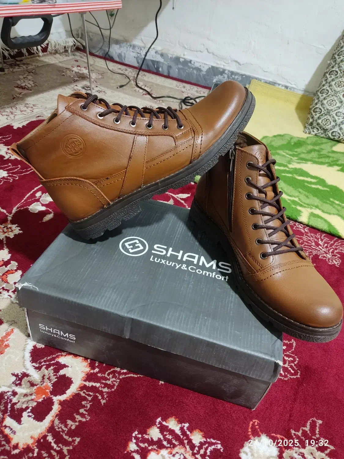 پوتین اصل شمس|کیف، کفش، کمربند|بانه, |دیوار