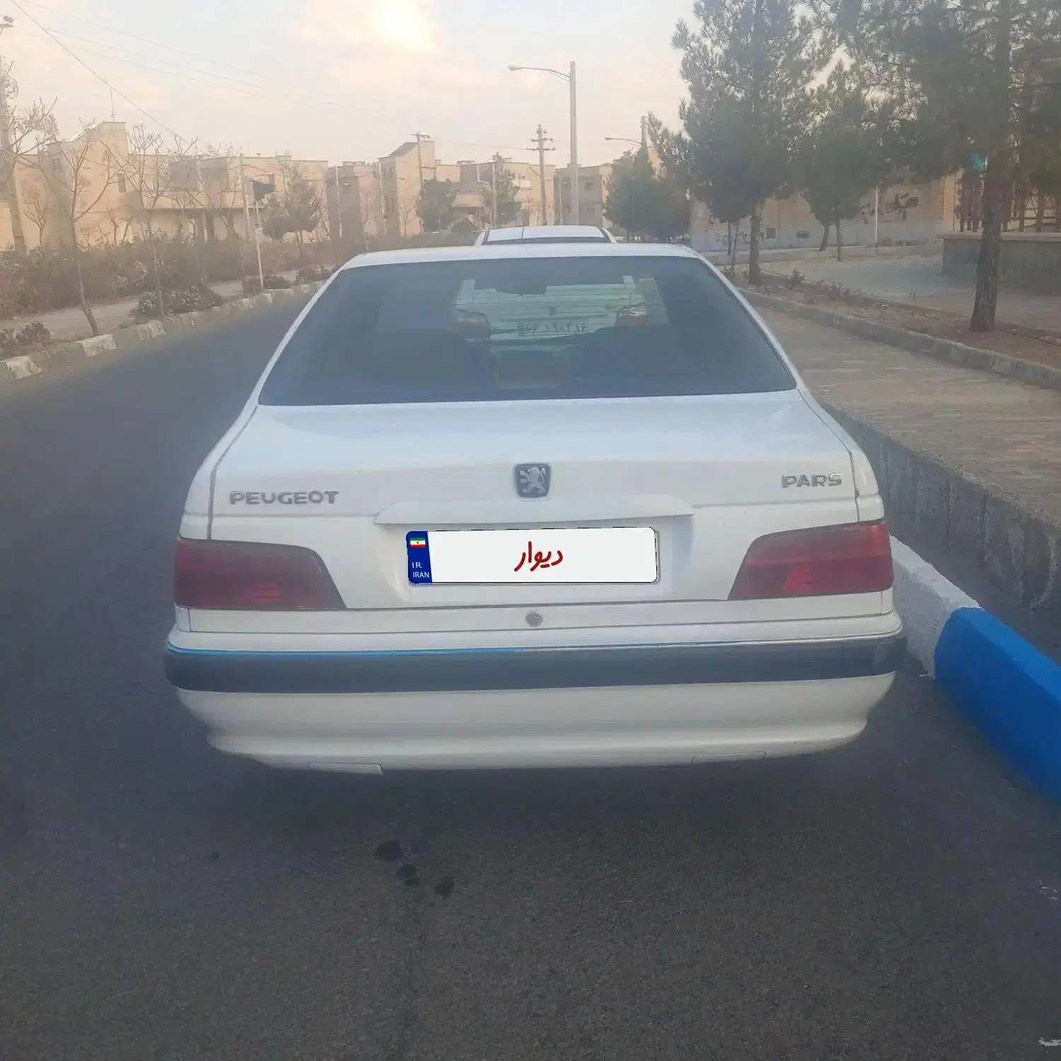 ‌پارس|خودرو سواری و وانت|قم, نیروگاه|دیوار