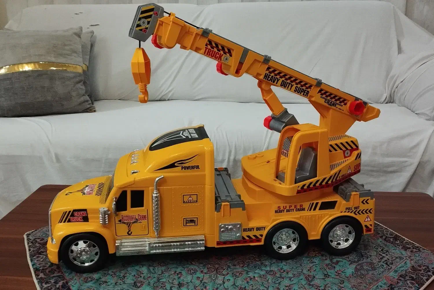 جرثقیل اسباب بازی بزرگ|اسباببازی بچه|اندیشه, اندیشه فاز ۱|دیوار