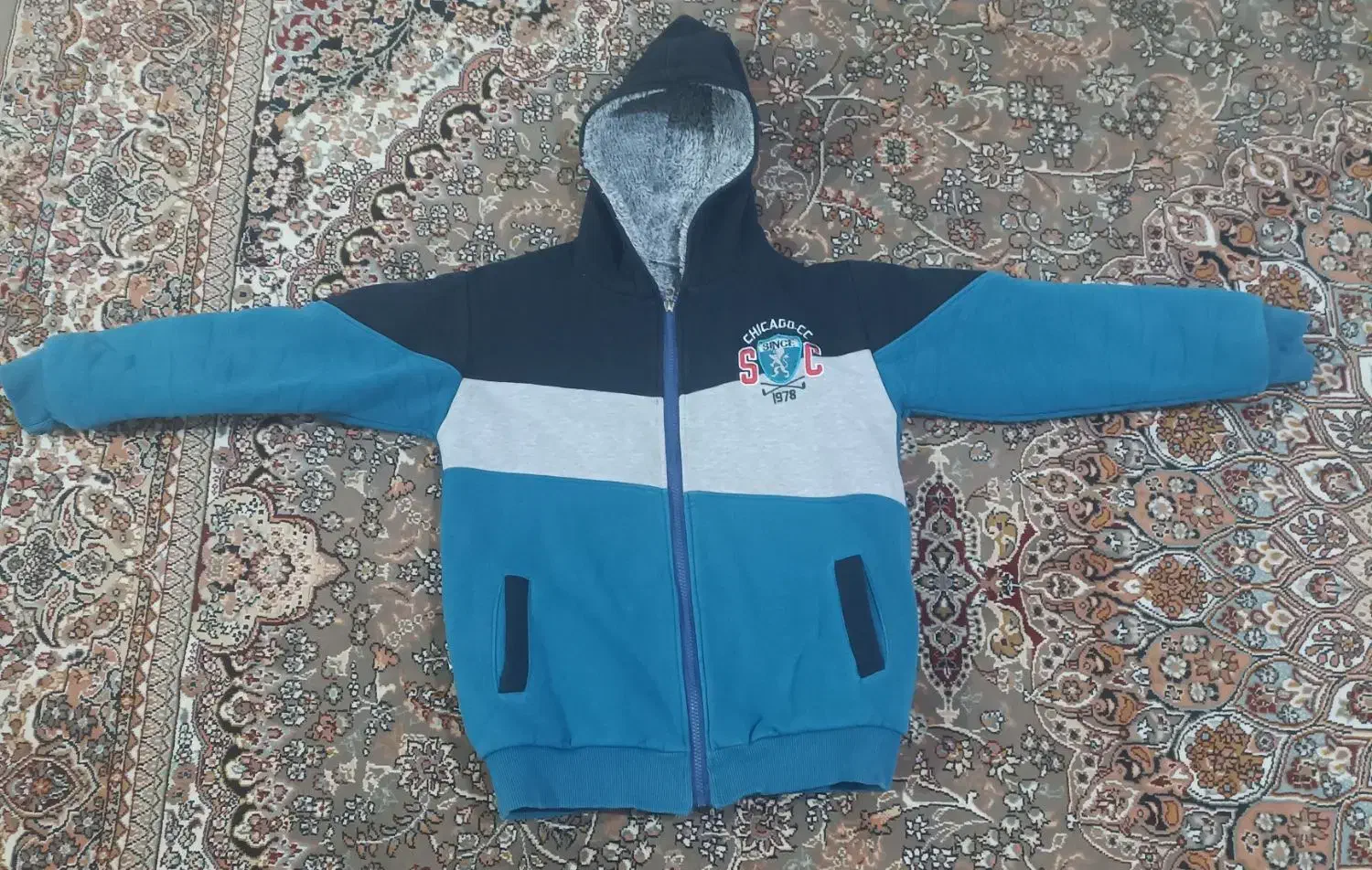 کاپشن|لباس|بندرعباس, |دیوار