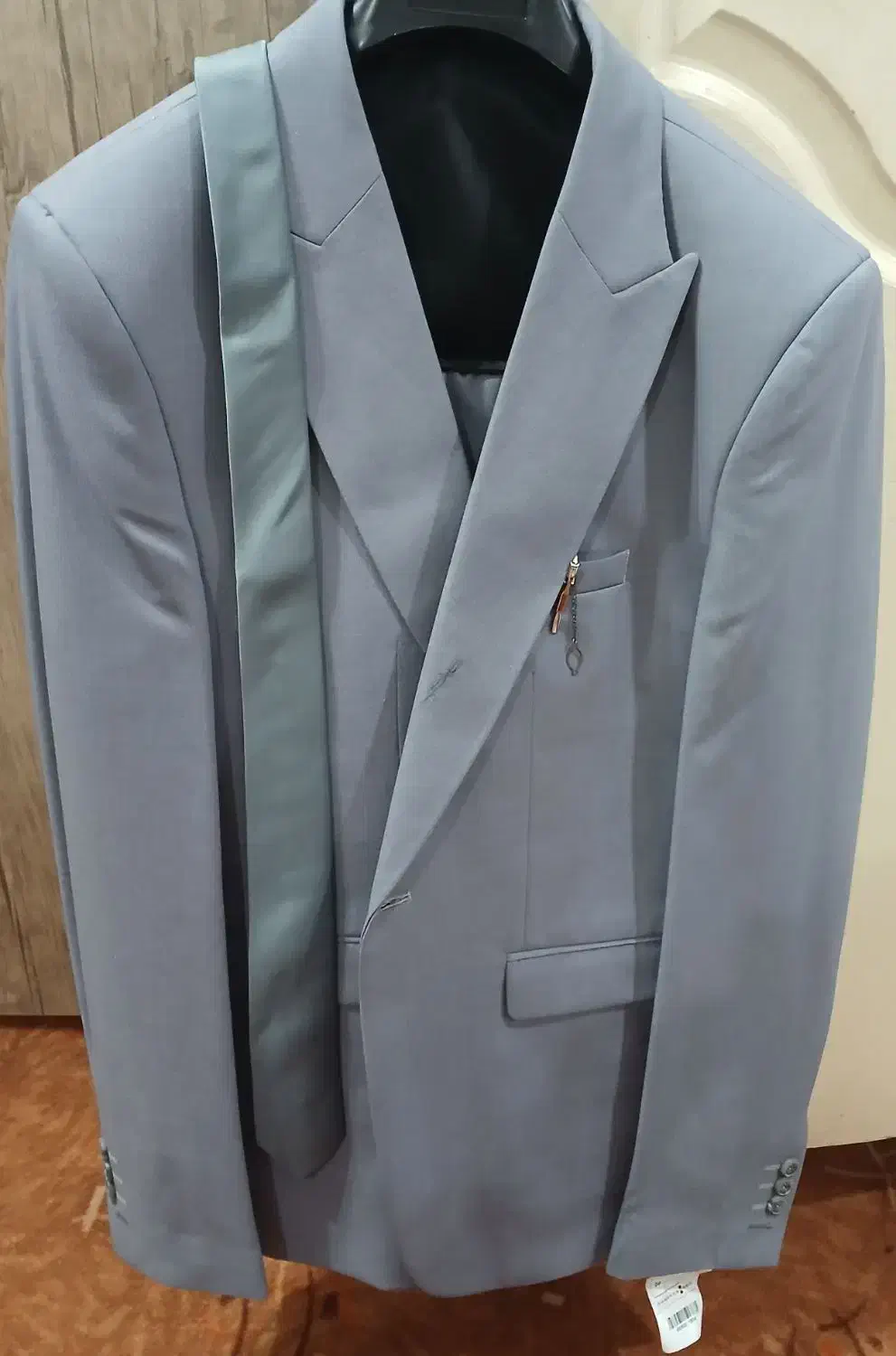 کت و شلوار مجلسی با کفش|لباس|آستانه اشرفیه, |دیوار