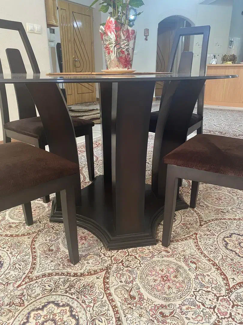 میز وصندلی ناهارخوری ودکورویترین وکمد وروشویی وشیر|میز و صندلی غذاخوری|آباده, |دیوار