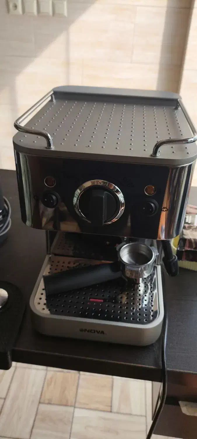 دستگاه قهوه ساز نوا 149|سماور، چای‌ساز، قهوه‌ساز|رشت, کوی فکوری|دیوار