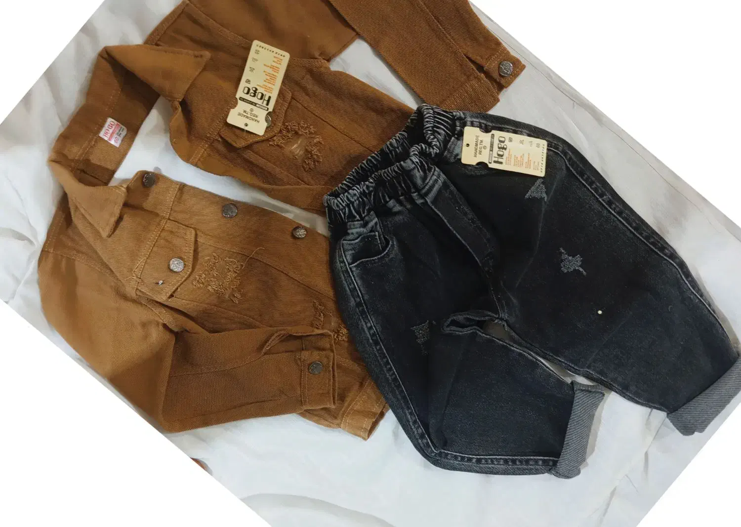 بچگانه|کفش و لباس بچه|خرم‌آباد, |دیوار