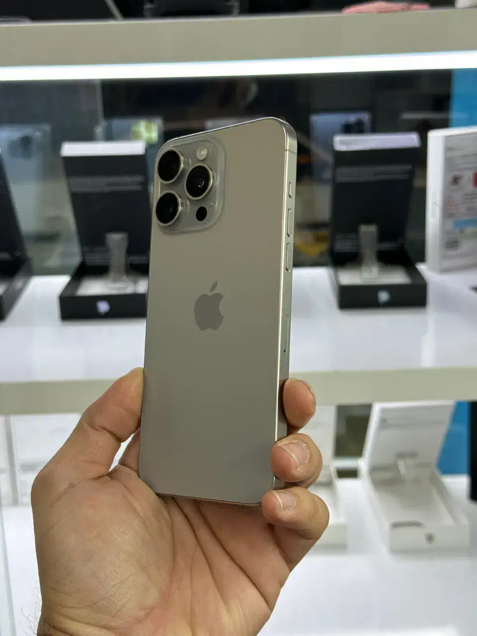 15promax 256 zaa نو نقدی و اقساط|موبایل|پرند, فاز ۲|دیوار