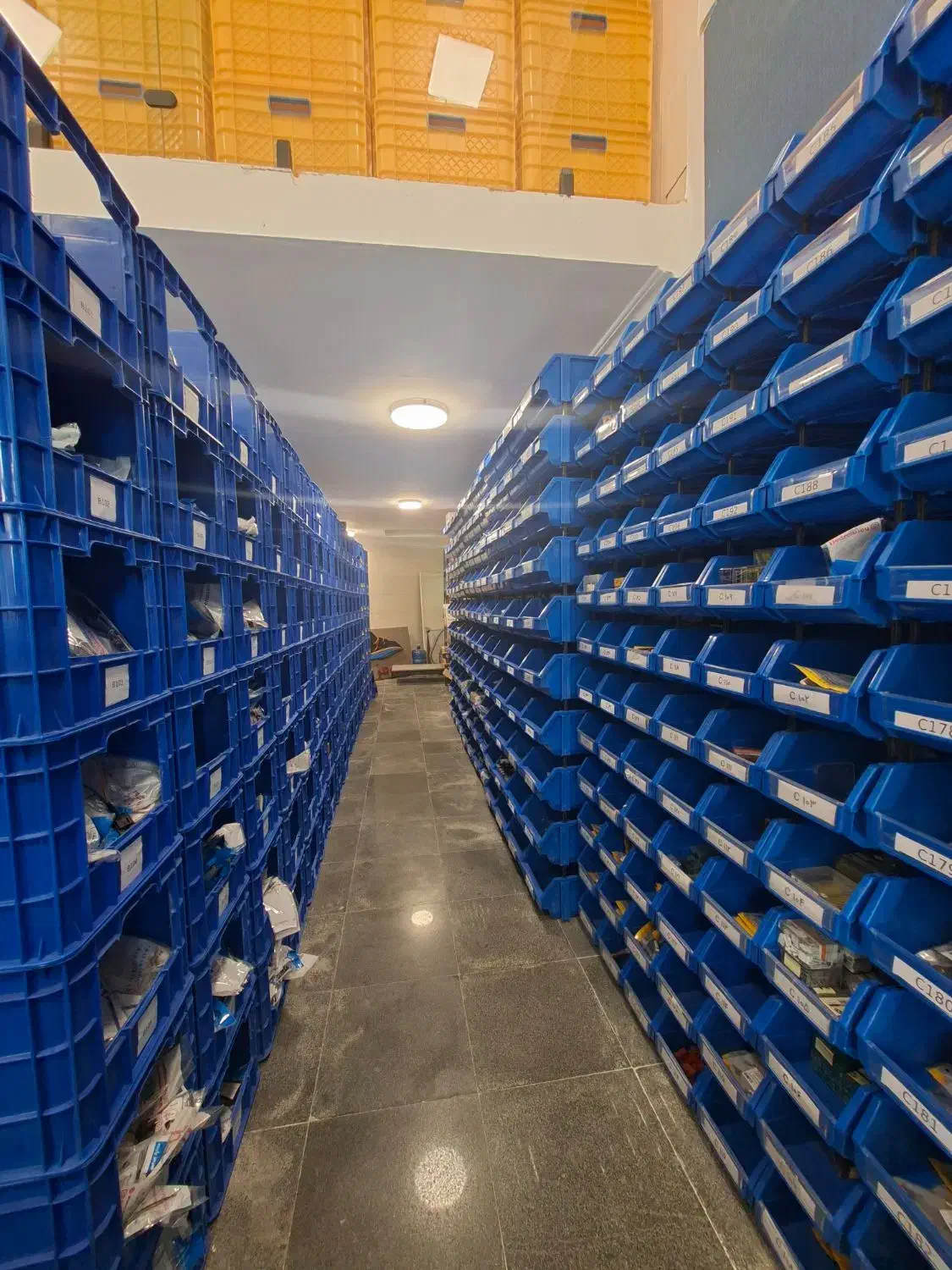 استخدام فروشنده لوازم یدکی خودرو|استخدام بازاریابی و فروش|بندرعباس, |دیوار