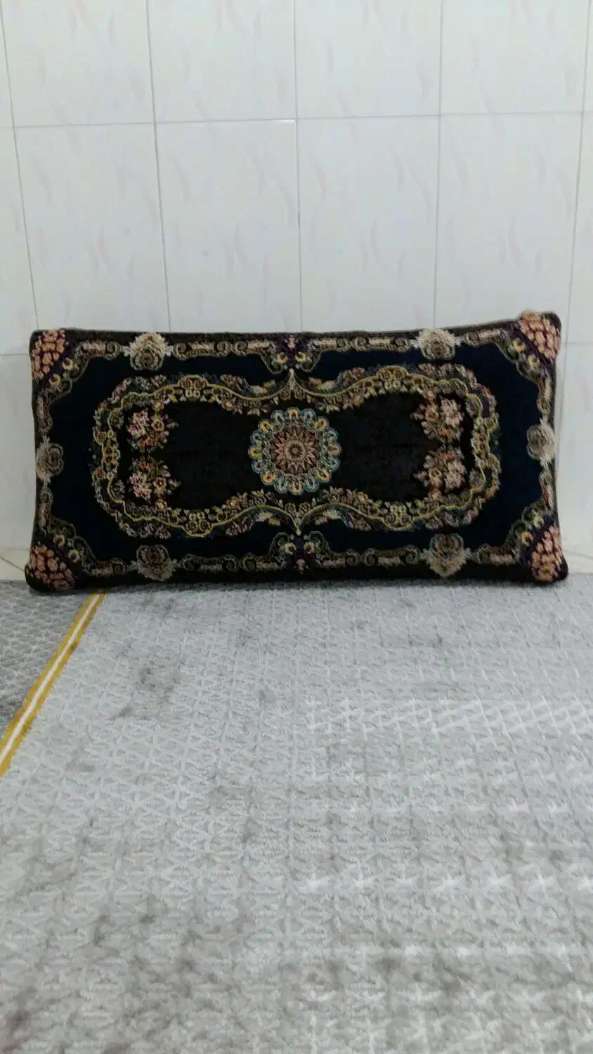 پشتی سرمه ای|پشتی|اراک, |دیوار