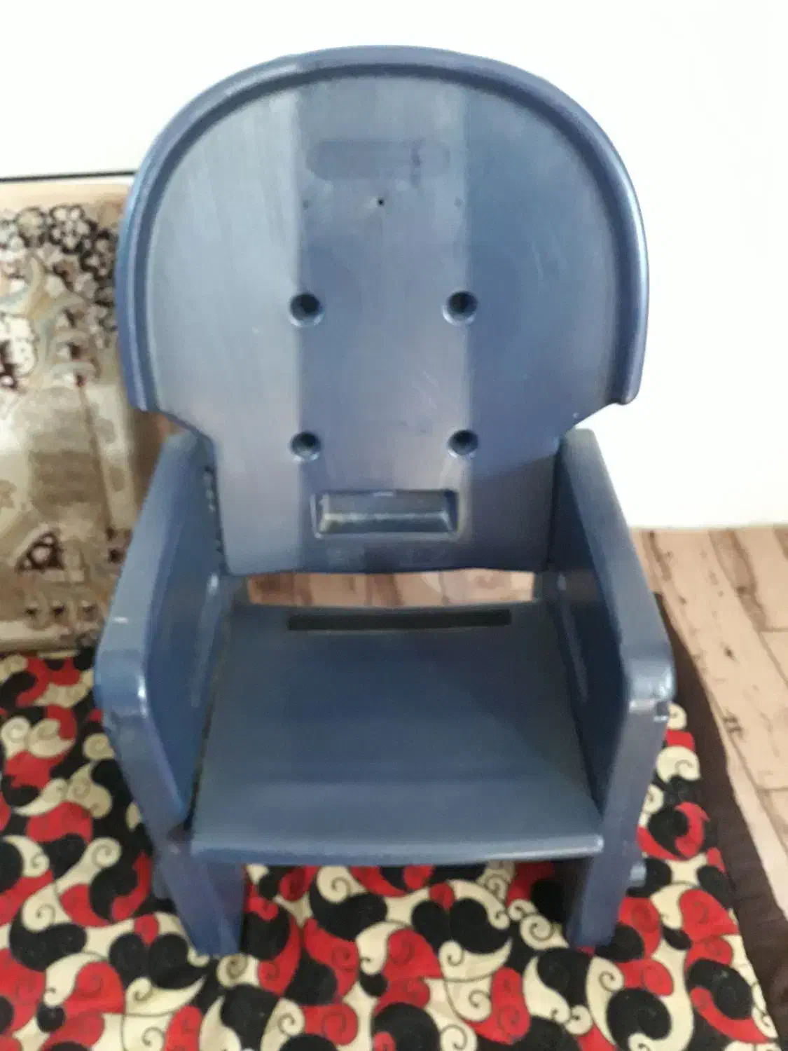 میز و صندلی بچگانه|تخت و صندلی بچه|برازجان, |دیوار