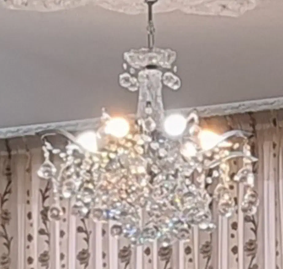 یک جفت لوستر کریستالی|لوستر و چراغ آویز|مشهد, زیبا شهر|دیوار