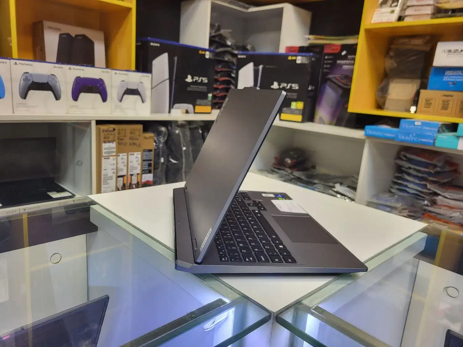 فروش اقساطی لپتاپ لنووLOQ12600HXبا گارانتی ۱۸ ماه|رایانه همراه|زاهدان, |دیوار