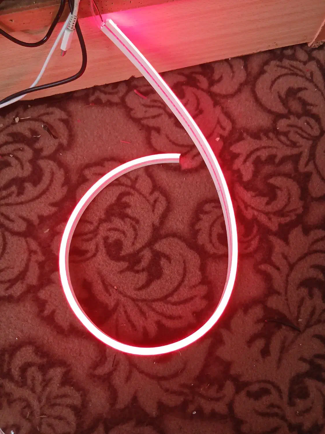 ریسه نئون|ریسه و چراغ تزئینی|کلاچای, |دیوار