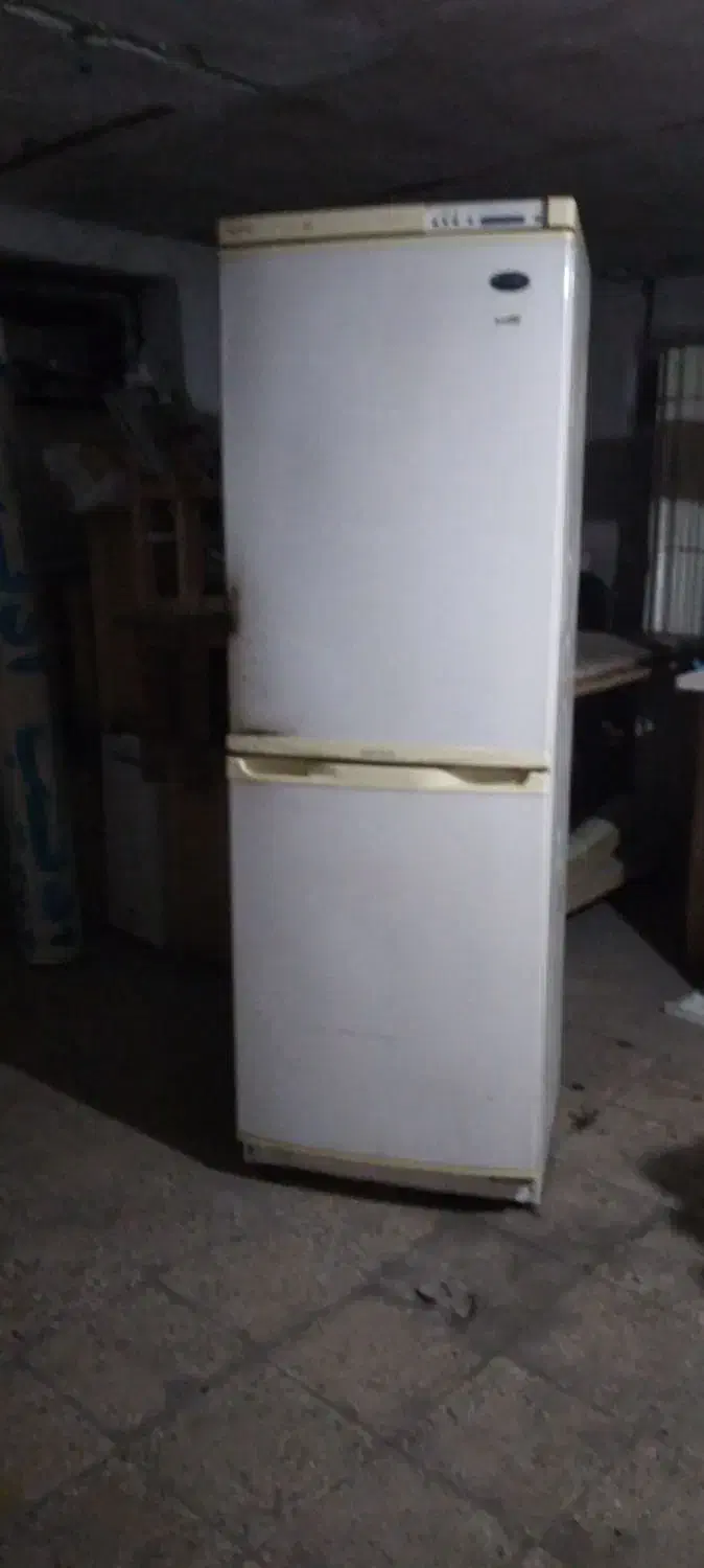 یخچال فریزر یخساران سالم|یخچال و فریزر|تهران, بیسیم|دیوار