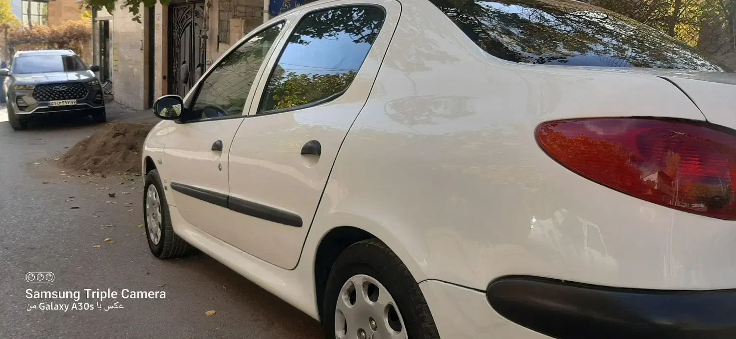 ۲۰۶ sdفول وی ۸ مدل ۹۳ سفید|خودرو سواری و وانت|تهران, اوقاف|دیوار
