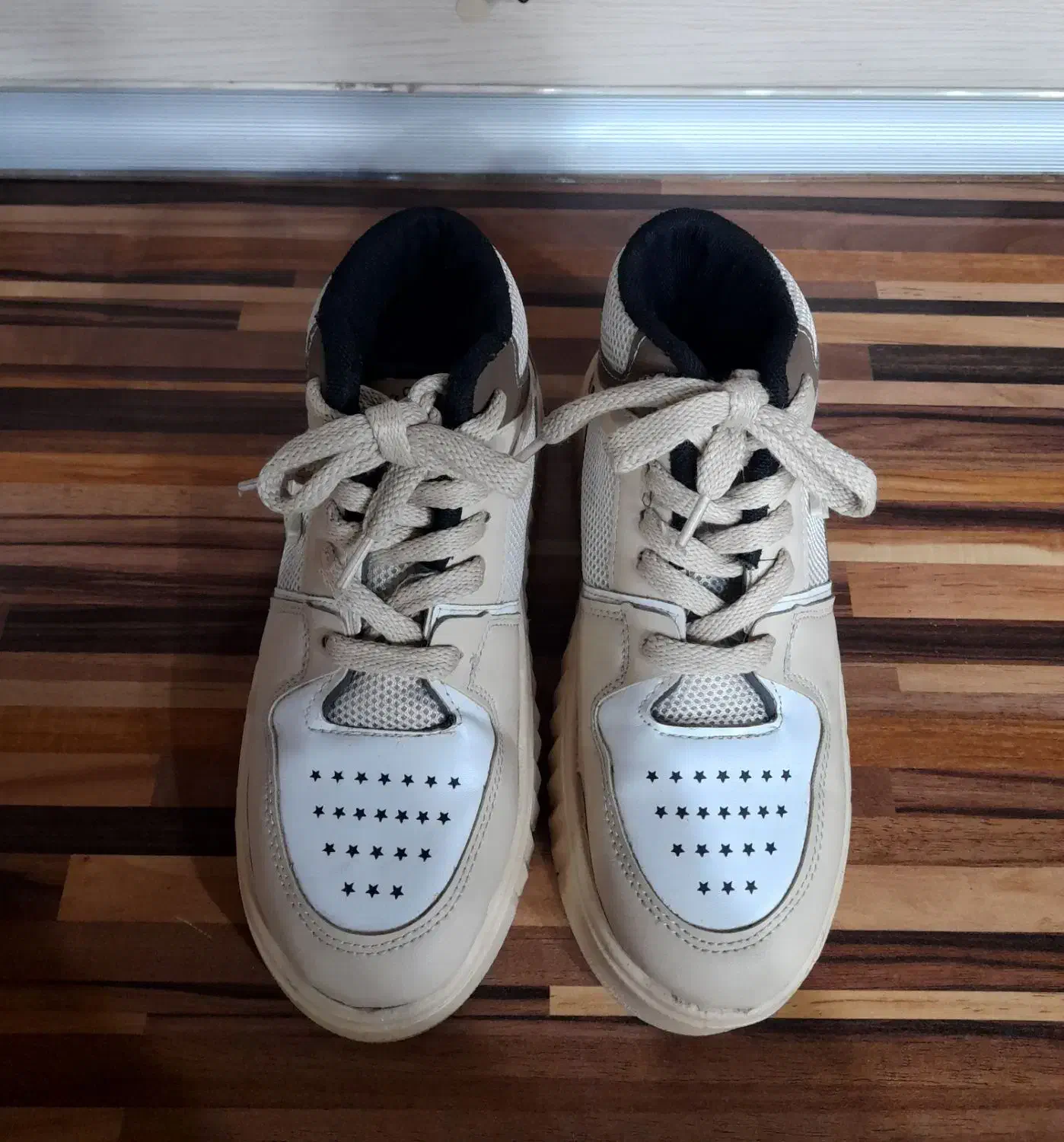 کتانی پسرانه|کیف، کفش، کمربند|رودسر, |دیوار