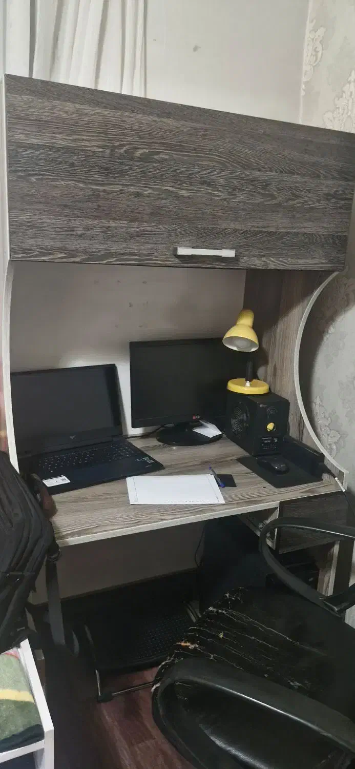 میز تحریر و کامپیوتر|میز تحریر و کامپیوتر|قزوین, |دیوار