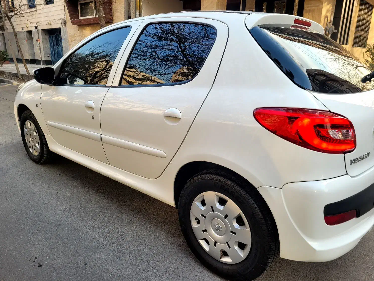 پژو207 دنده‌ای مدل ۱۴۰۰ بی رنگ|خودرو سواری و وانت|کرج, مهرویلا جنوبی|دیوار