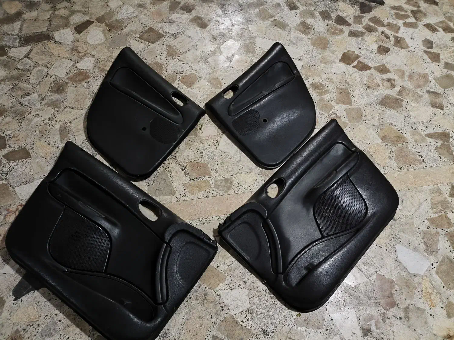 رودری و چراغ جلو 206|قطعات یدکی و لوازم جانبی|رشت, آب و برق|دیوار