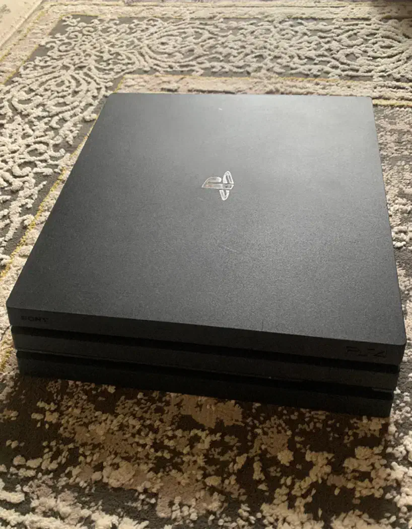 ps4 pro 1tra|کنسول، بازی ویدئویی و آنلاین|سورک, |دیوار