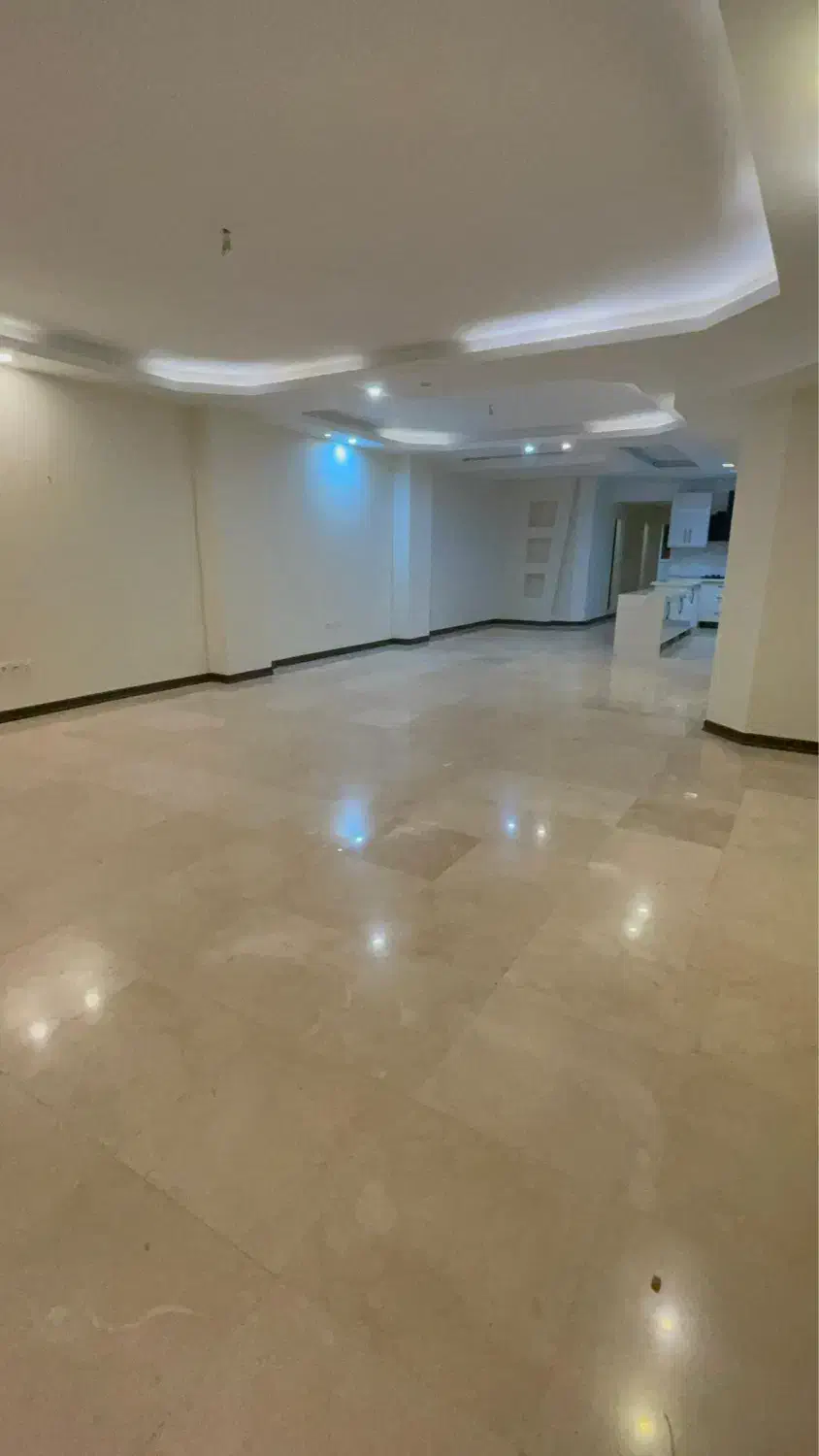 اپارتمان ۱۵۶متر ۳خواب /نوساز خوش نقشه